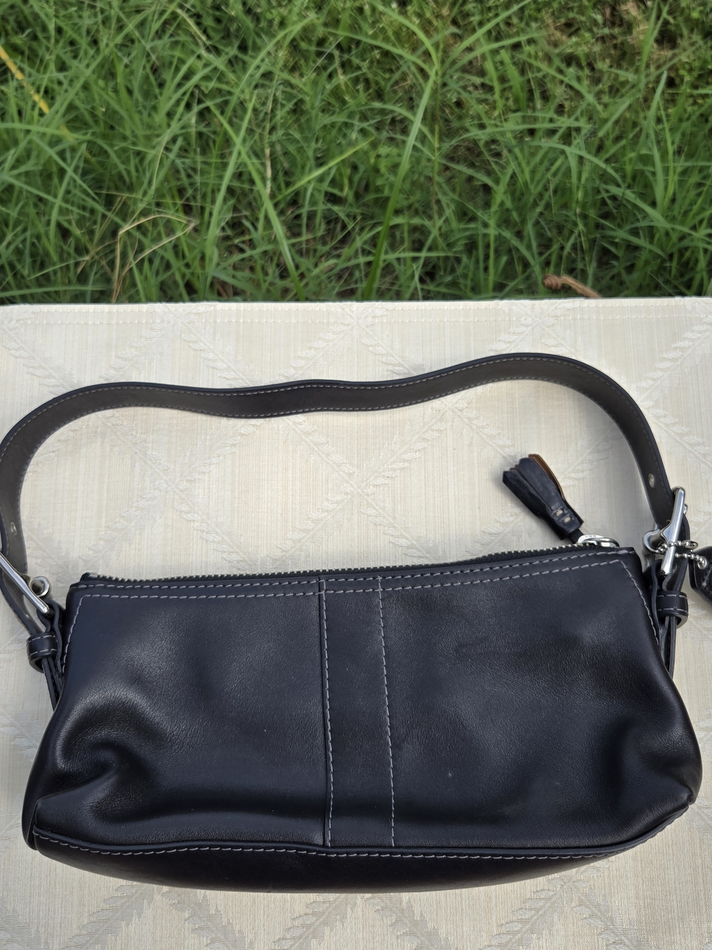 Coach Black Leather Hamptons Soho Demi Baguette Shoulder Bag Vintage # 7461